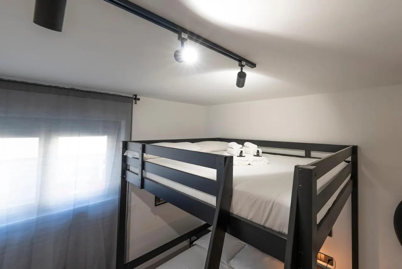 Apartment Vallarsa 10 - Int.01 Milan