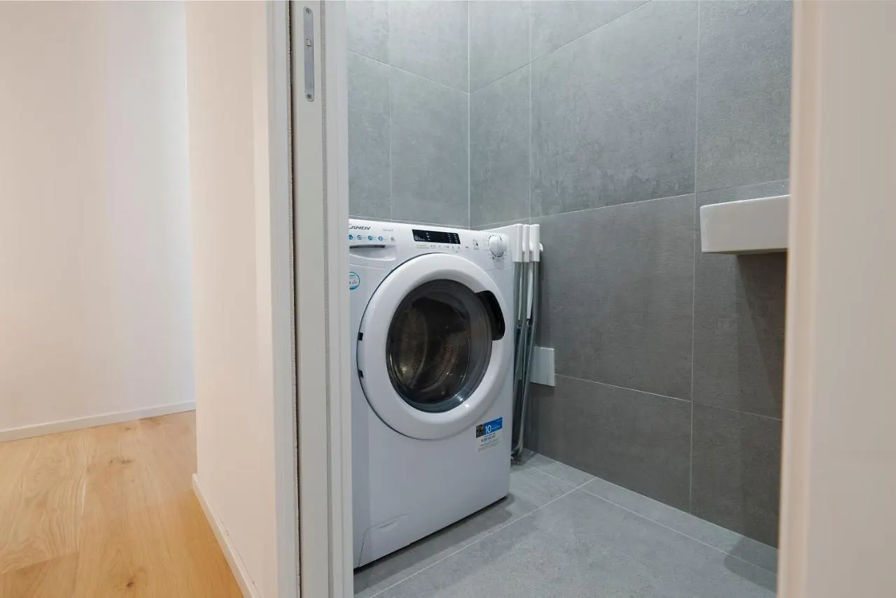 Apartment Vallarsa 10 - Int.01 Milan Italy