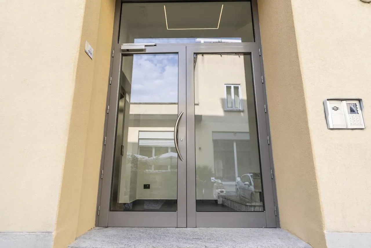 Apartment Vallarsa 10 - Int.01 Milan