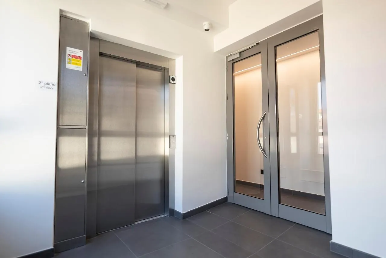 Apartment Vallarsa 10 - Int.01 Milan